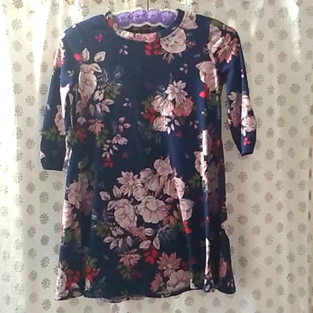 Cute, short Flowery dress